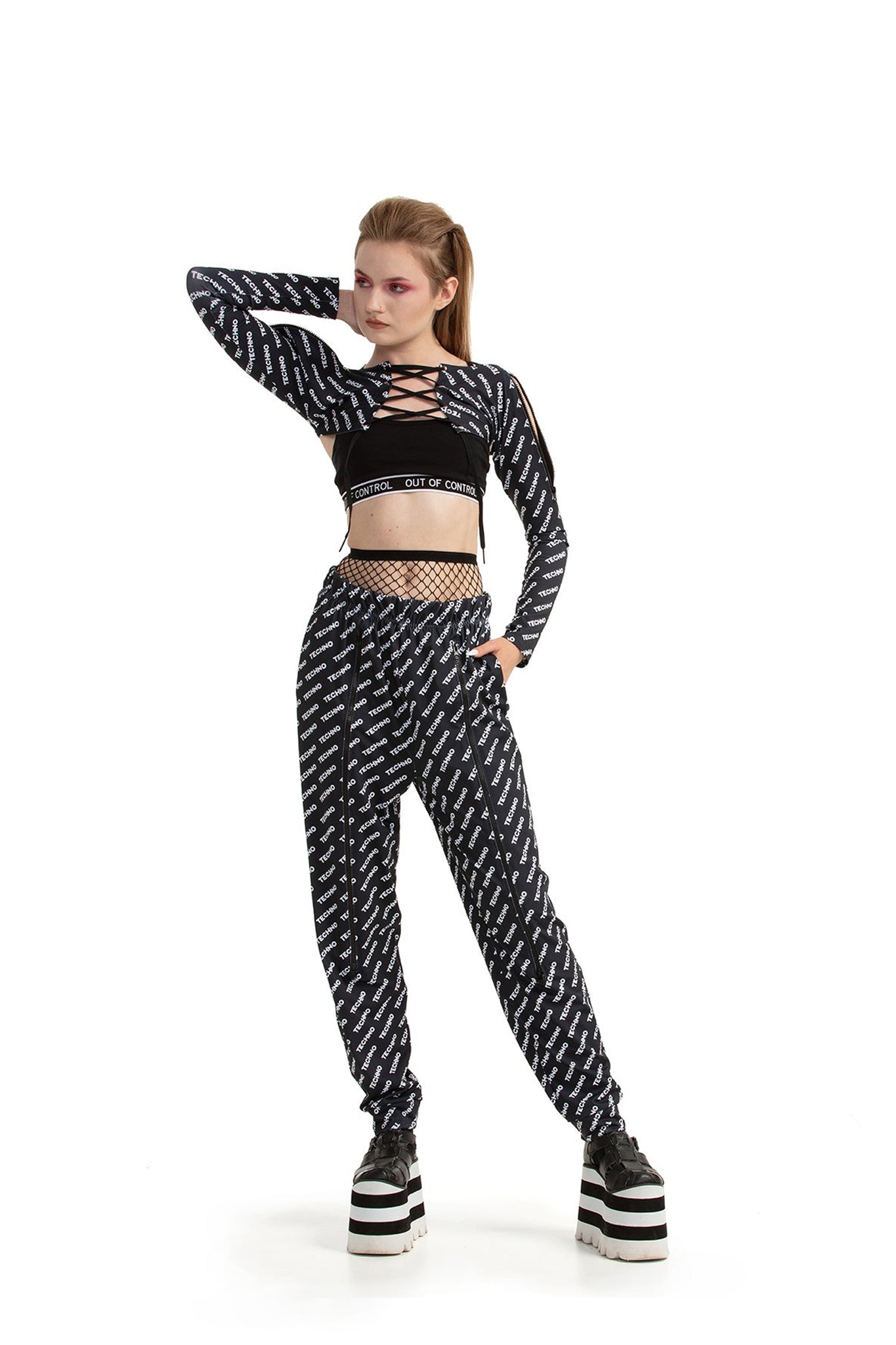 Techno - Shrug