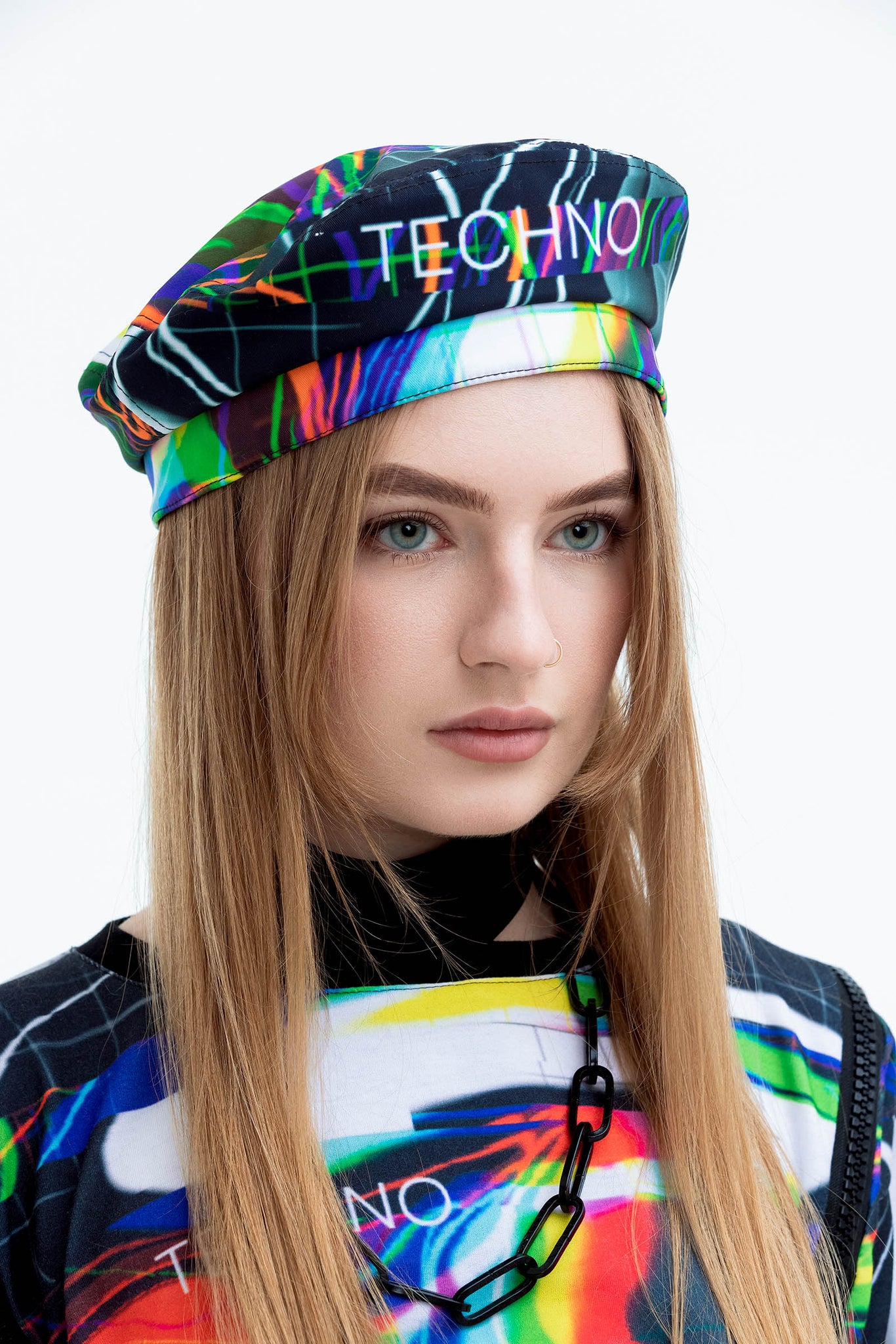Distorted Techno Beret