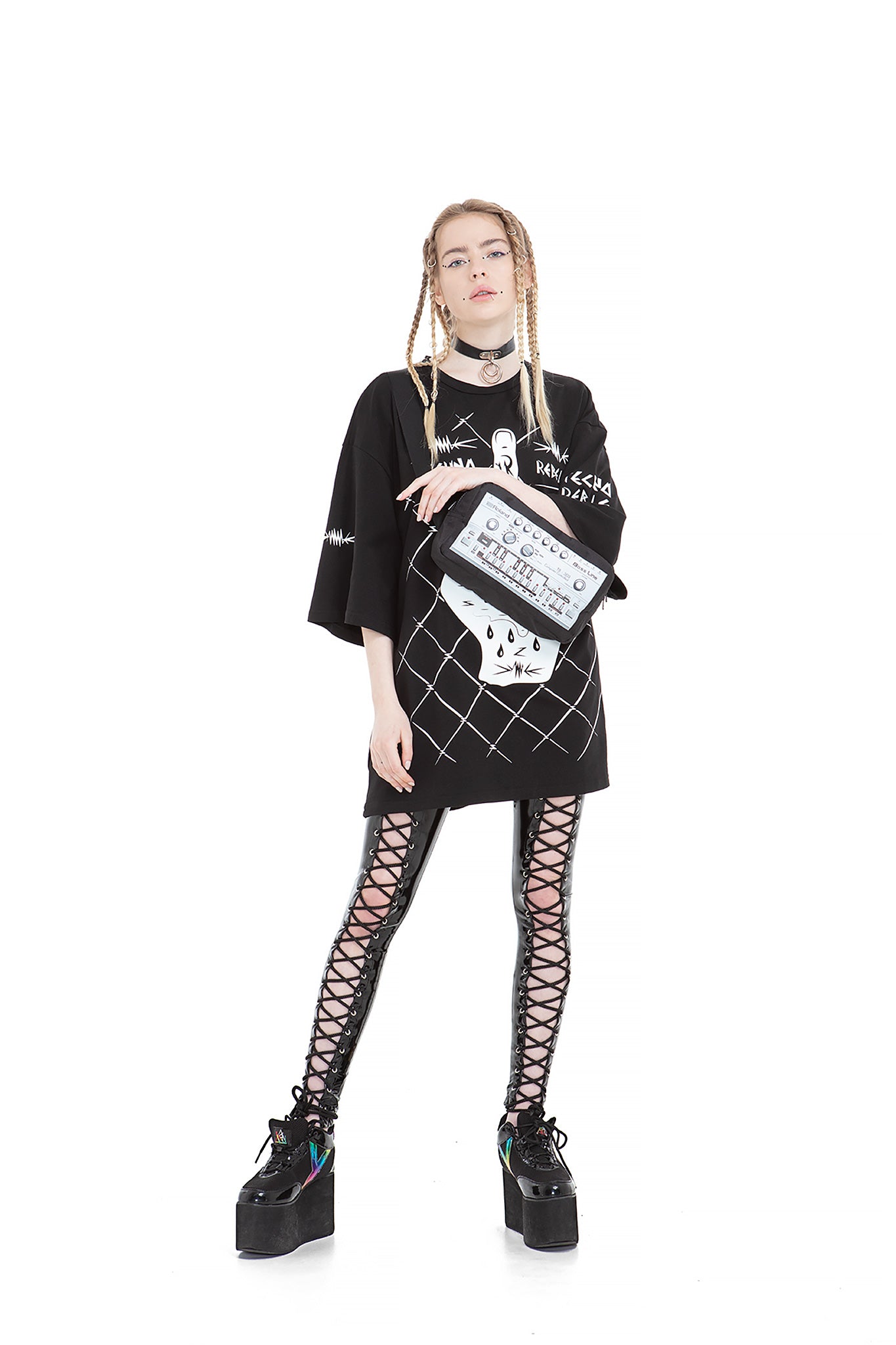 Synth crossbody bag. 1