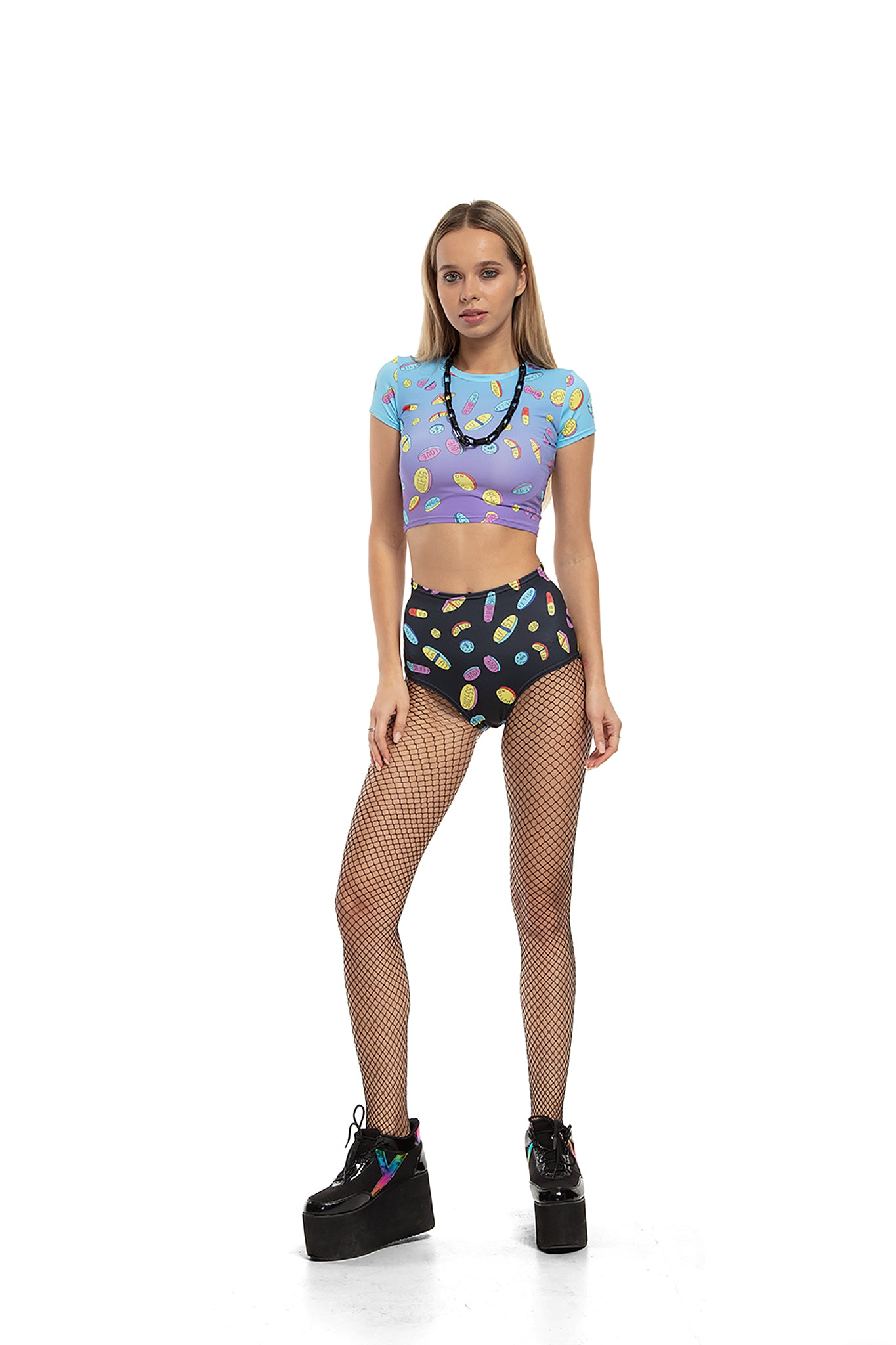 Pills Black - hot pants