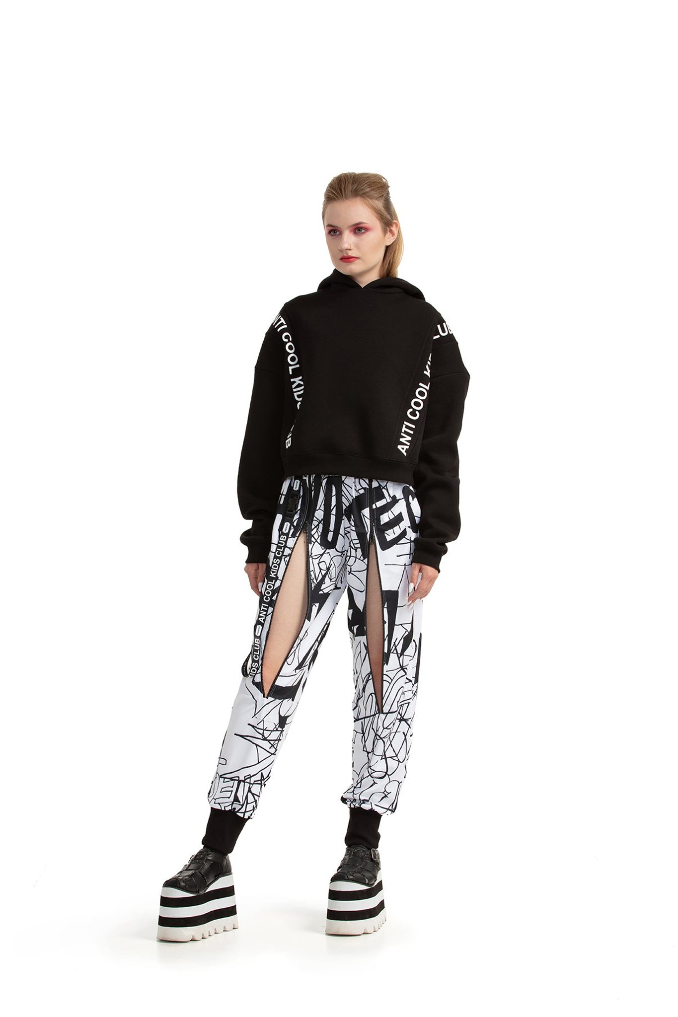 Graffiti - ZIP-up trousers