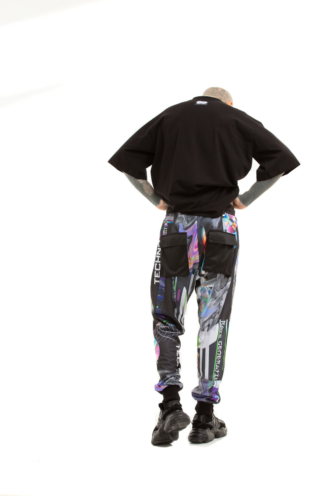 RAVE TV - Men Joggers