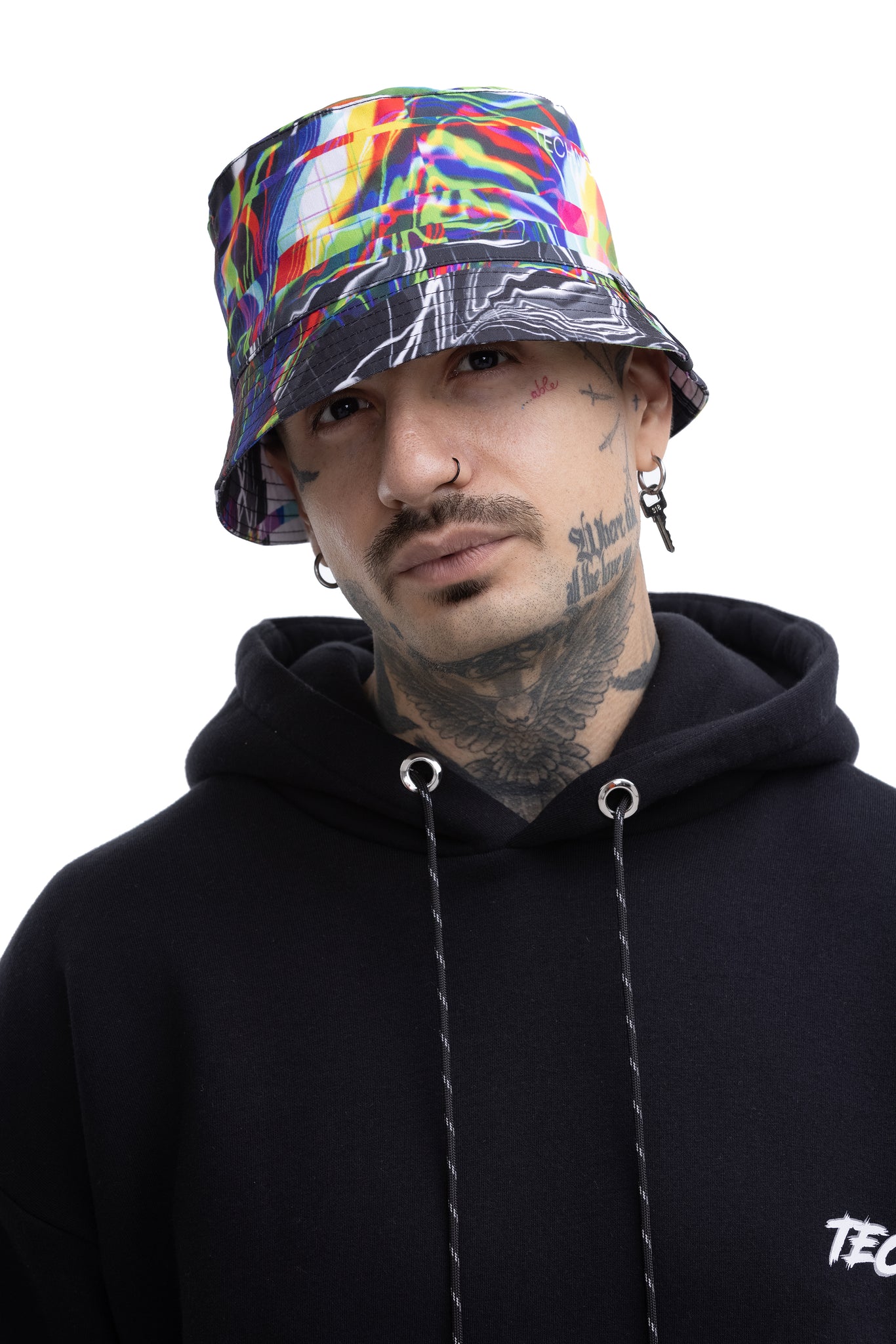 Distorted Techno Bucket hat