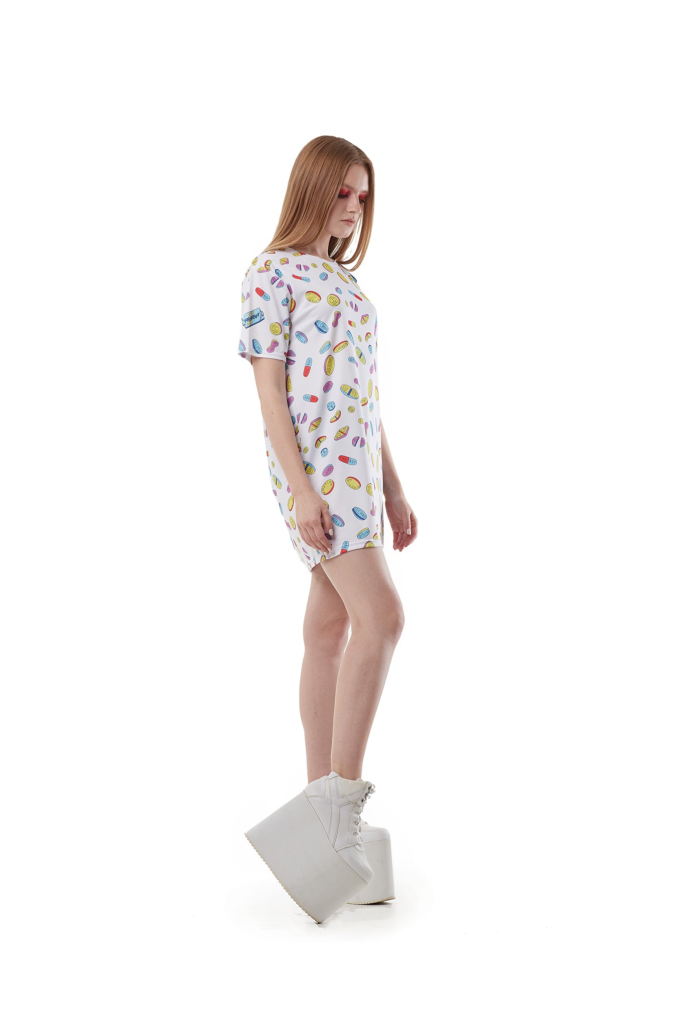 Pills White - oversized T-shirt
