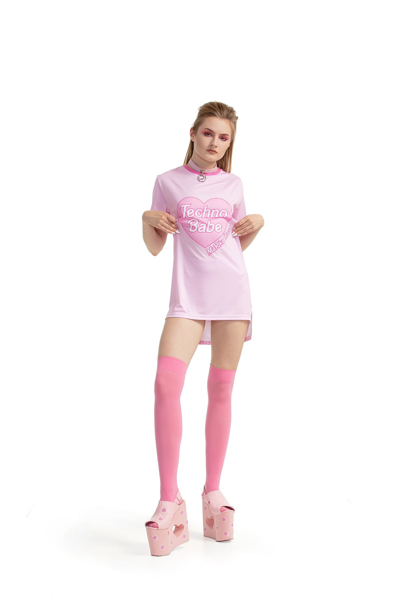 Techno Babe [Pink] - regular fit T-shirt with side cuts