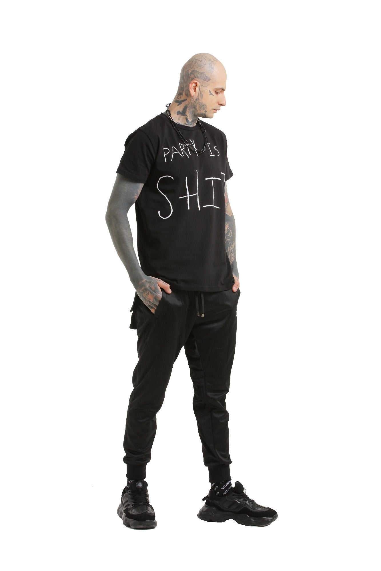 Party is Shit / Without Techno.  - regular fit T-shirt with side cuts [Black]