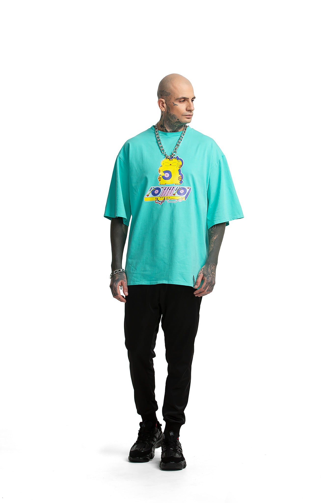 Maneki Neko übergroßes Unisex-T-Shirt [türkis]
