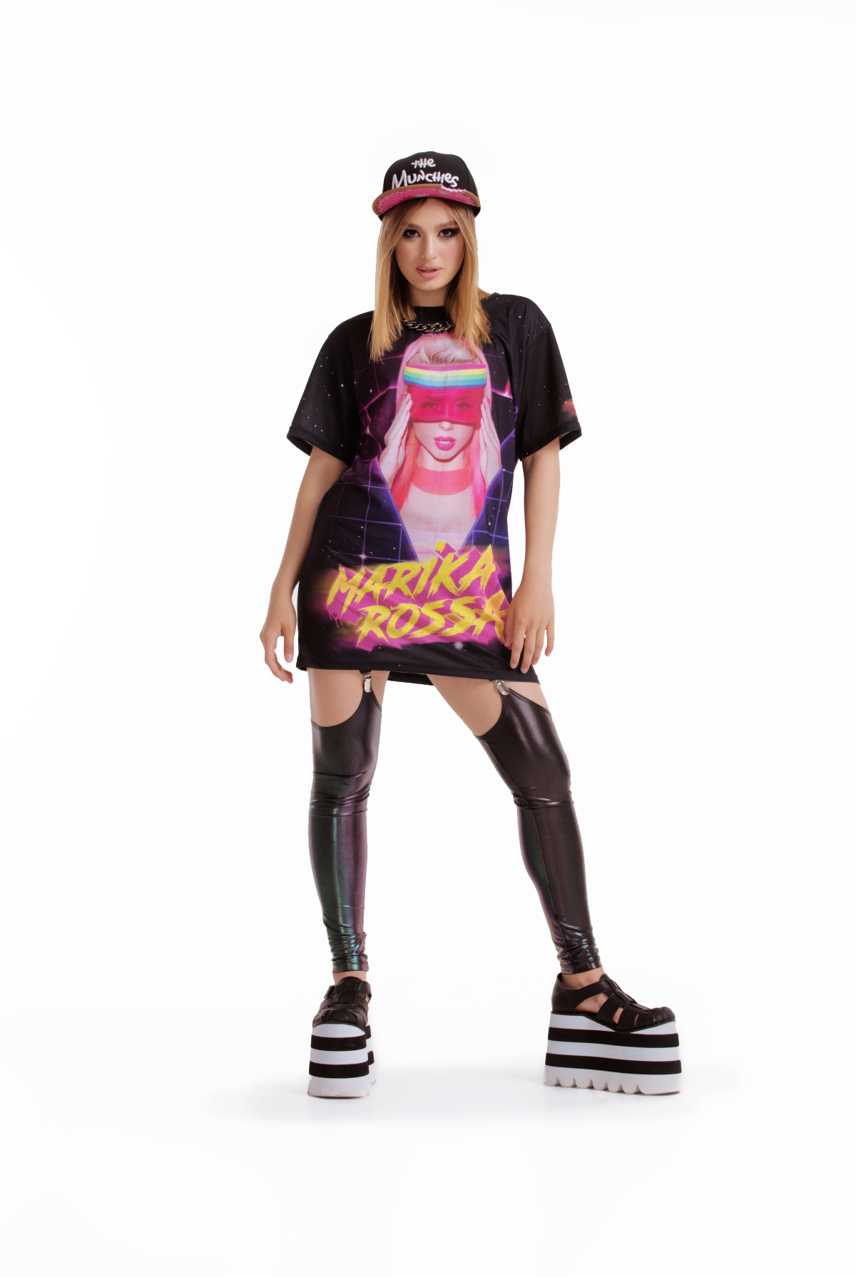 Оверсайз-футболка Marika Rossa + фестивальні рюкзаки